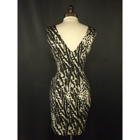 GUESS Size 12 Sheath Dress Black Grey Animal Print Sleeveless Stretch - Picture 4 of 6